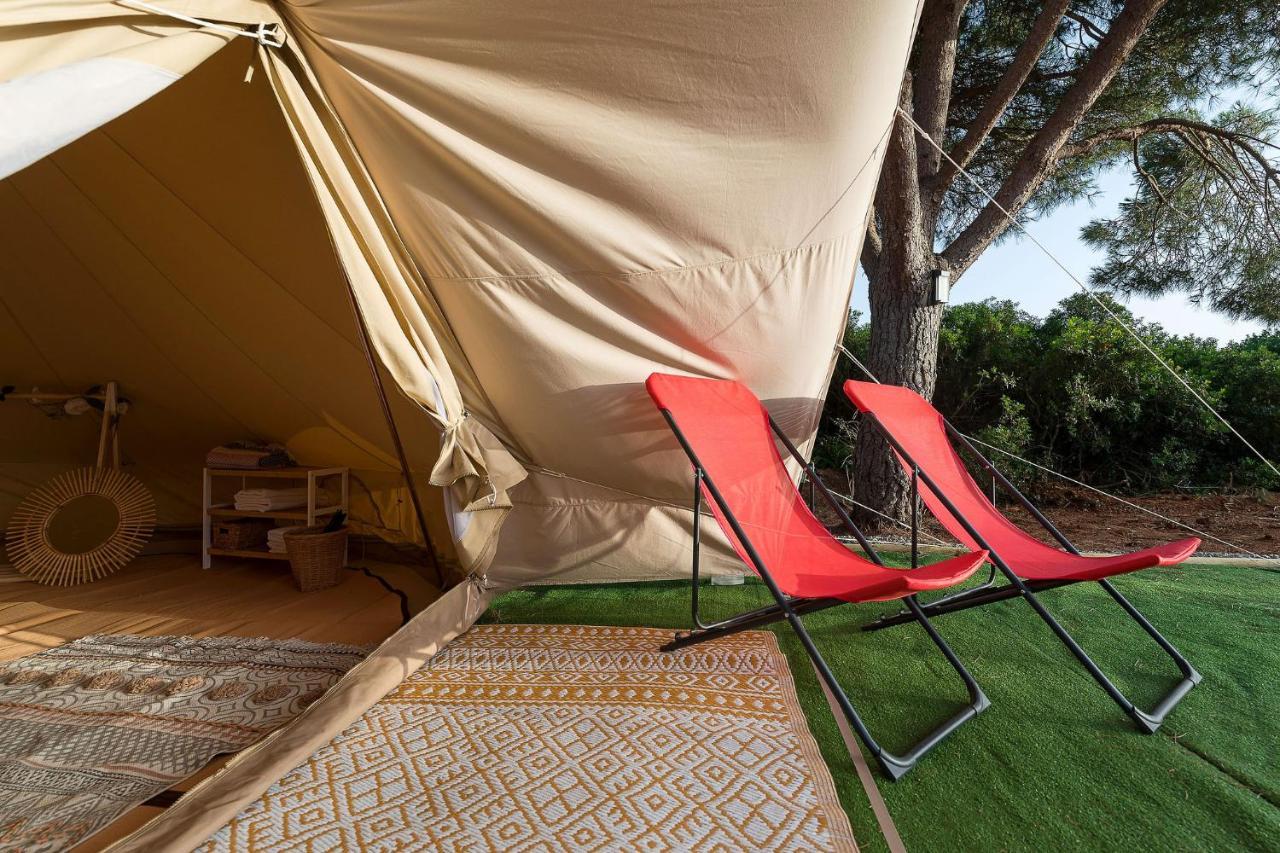 Glamping La Mimosa Conil Hotel โกนิล เด ลาฟรอนเตรา ภายนอก รูปภาพ